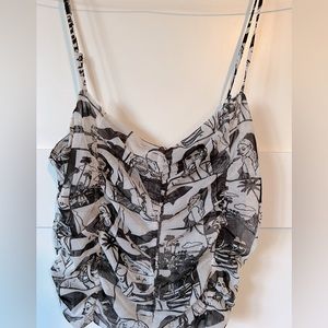 Unique Zara Ruched Illustrated Top~ size L~ never worn and brand new with tags!